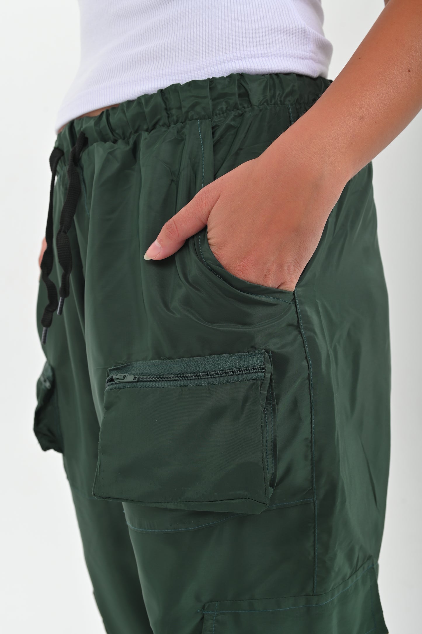 parachute pant