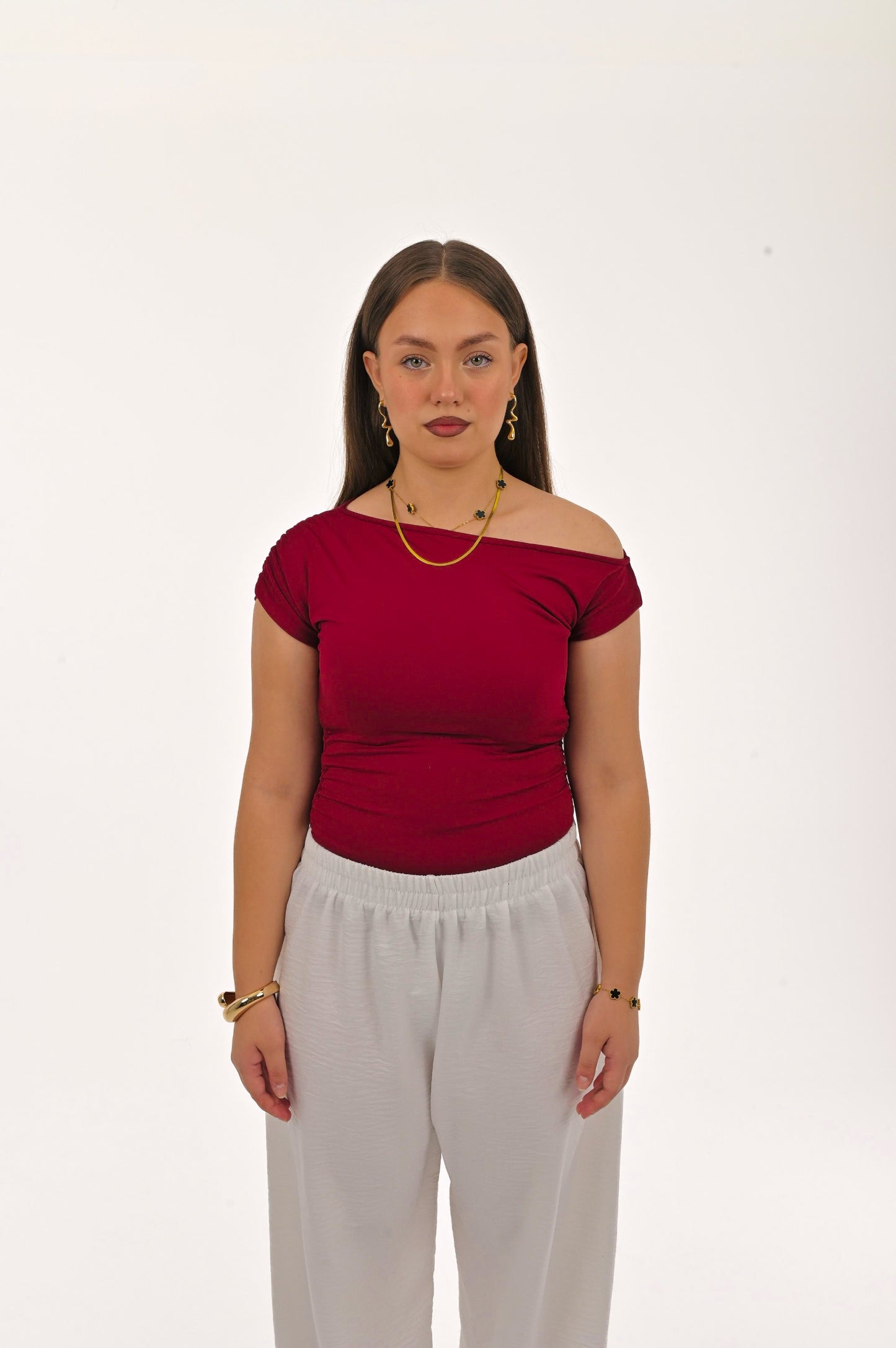 OFF SHOULDER TOP