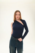 Twist one sleeve