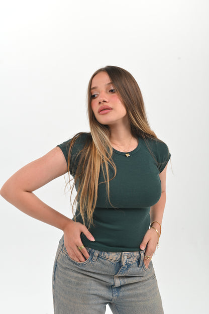 Short sleeve top