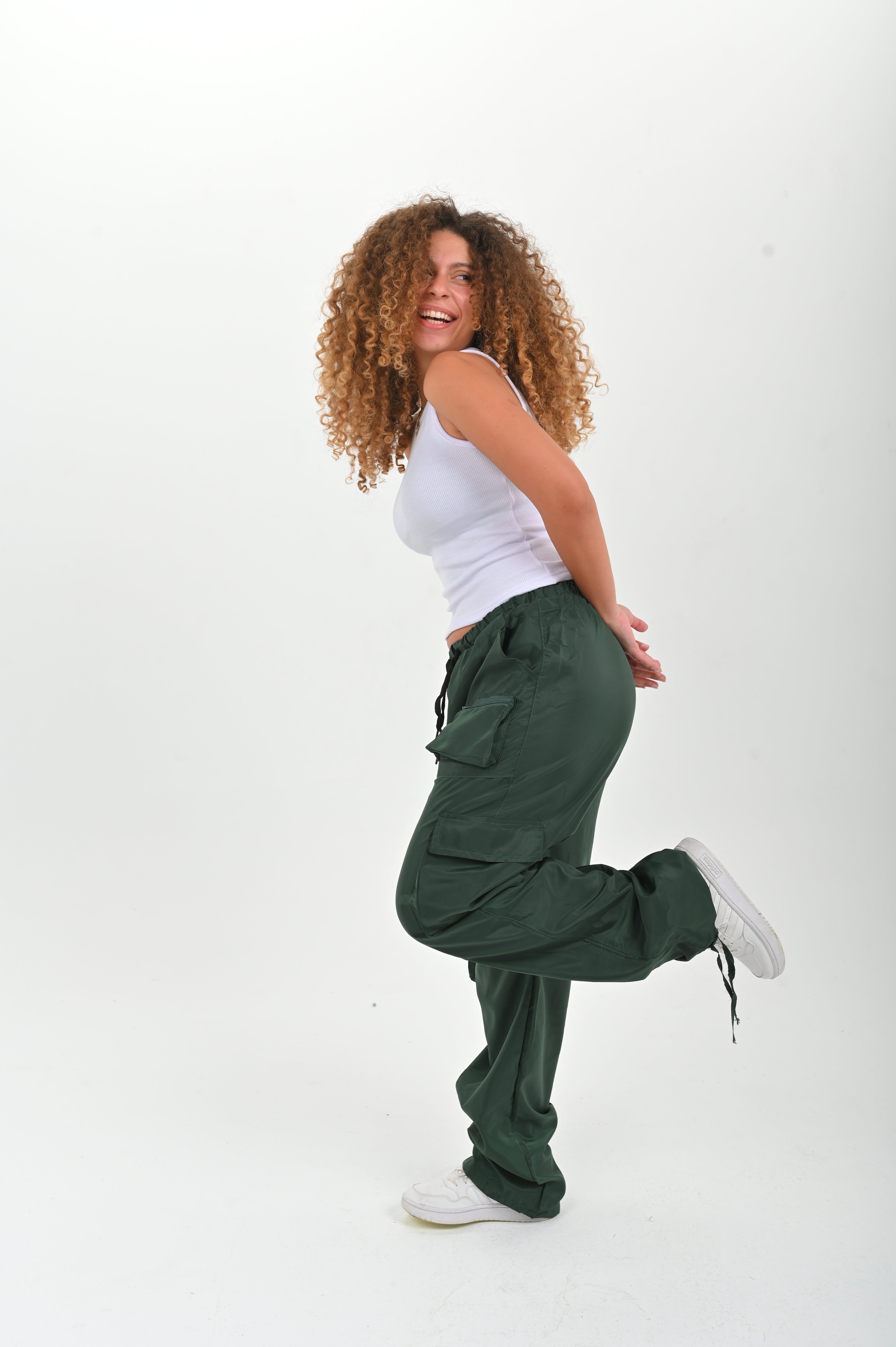 parachute pant