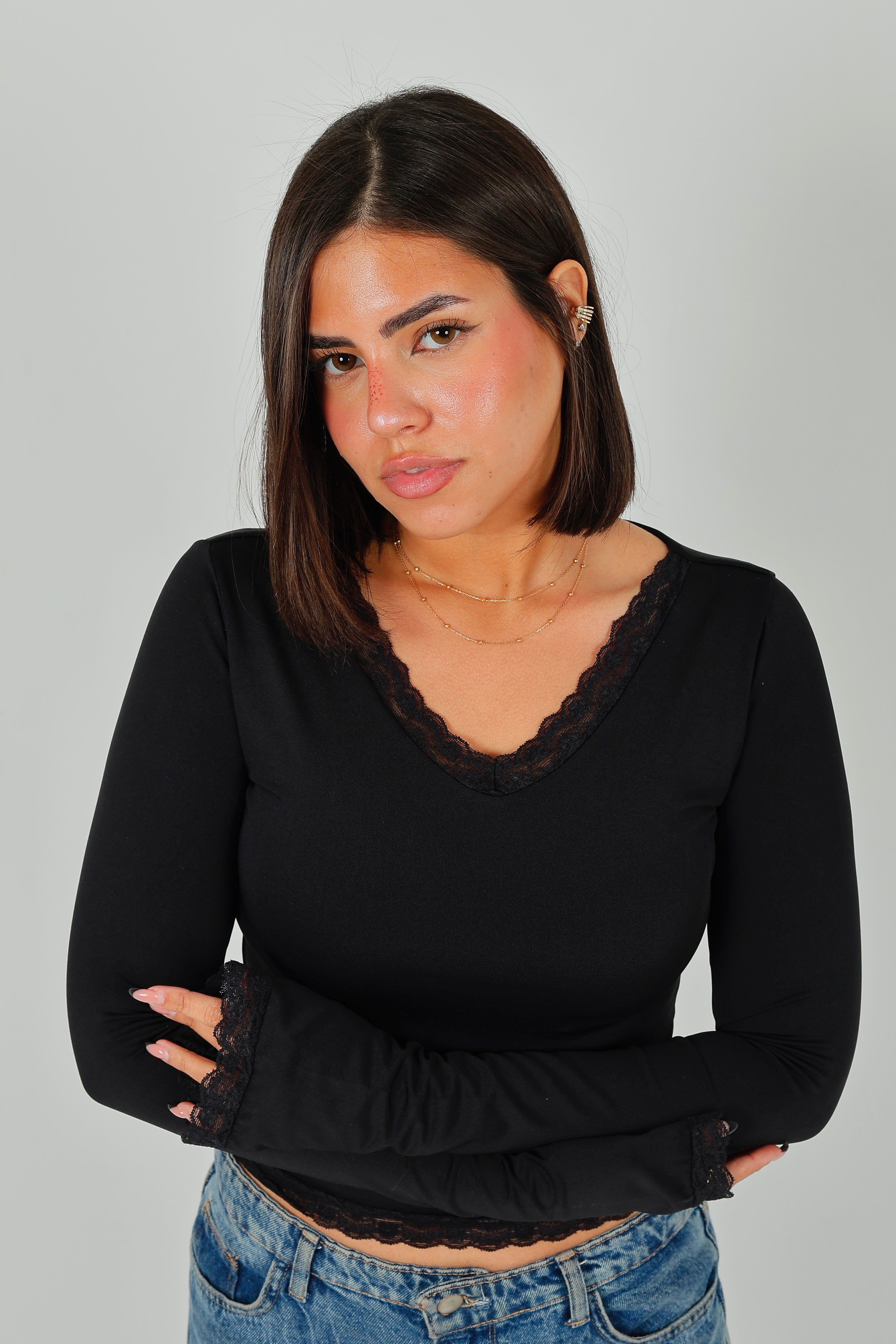 V-Basic Top Full Lace