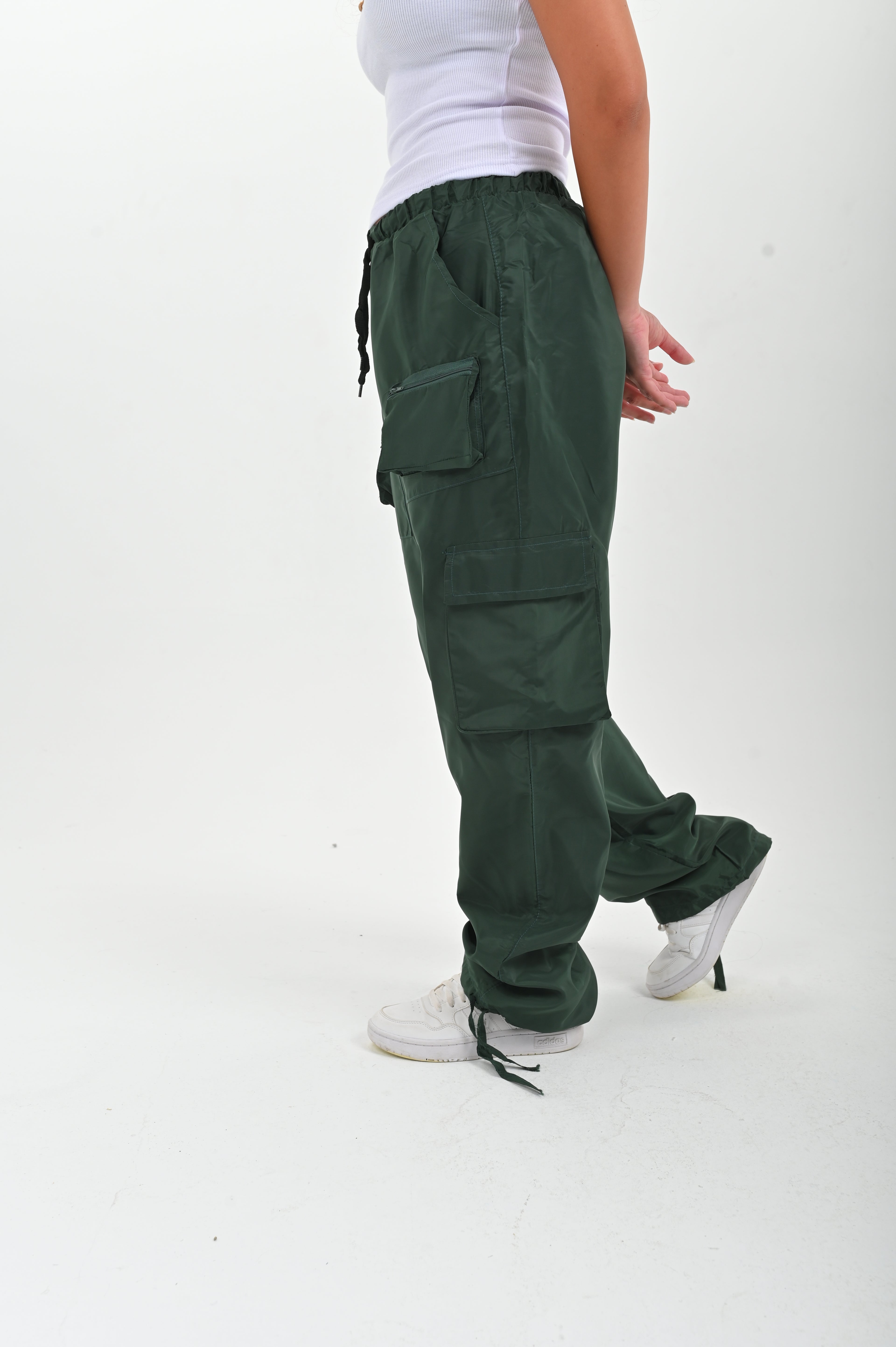 parachute pant