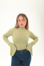 Flare Top