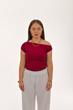 OFF SHOULDER TOP