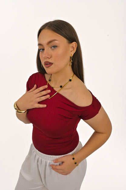 OFF SHOULDER TOP