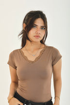 Lace (V) tank top