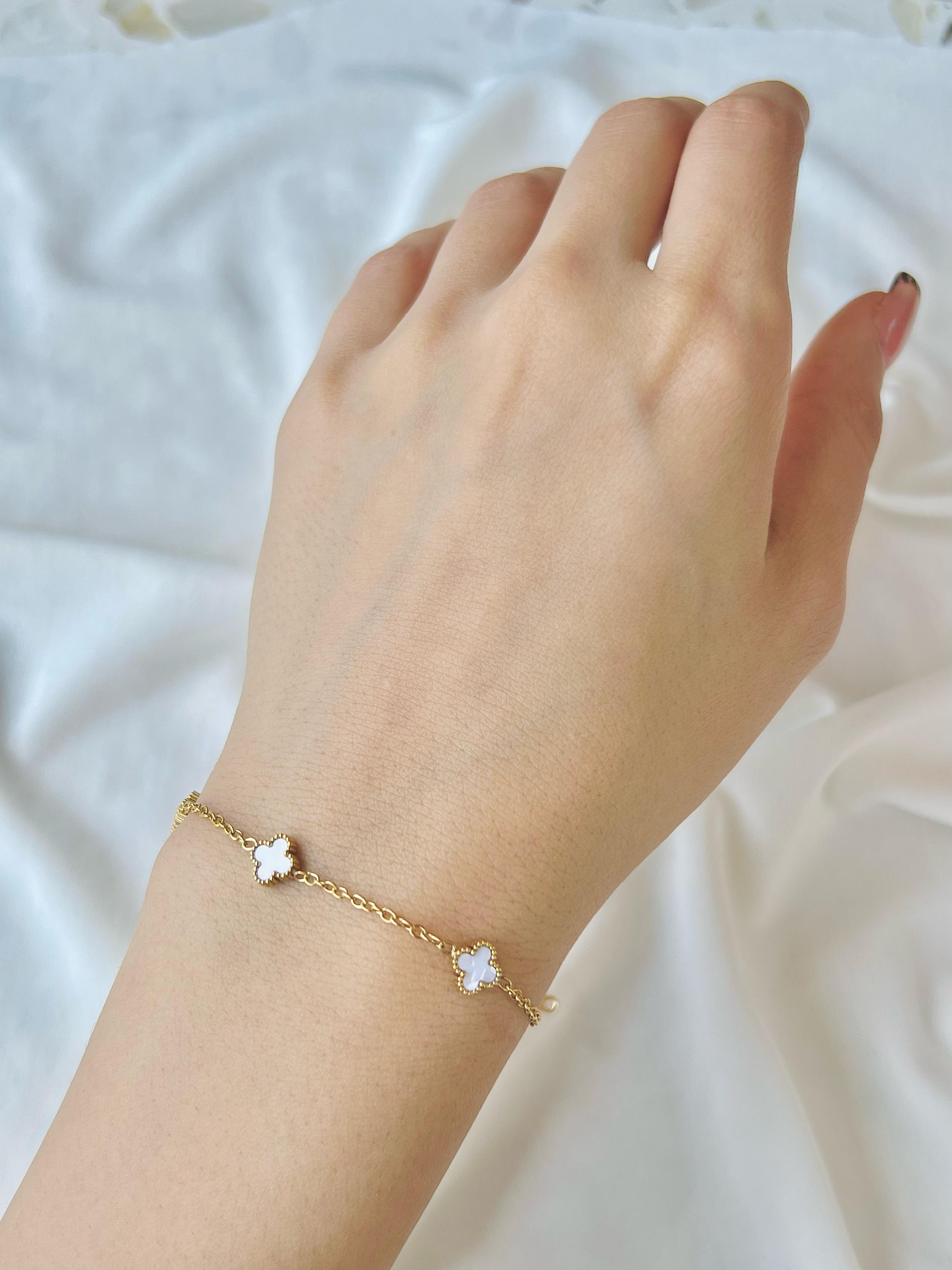 انسيال فان كليف صدف جولد ابيض